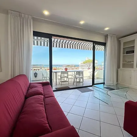 Luxury Pentohuse Near The Марина-ди-Пьетрасанта